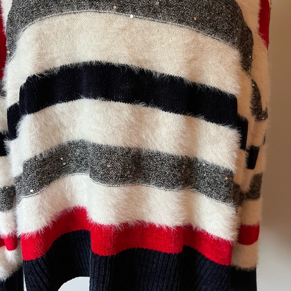 Tommy Hilfiger Sweater - Picture 2 of 10